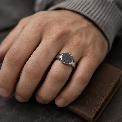 9ct White Gold Ashes Memorial Ring