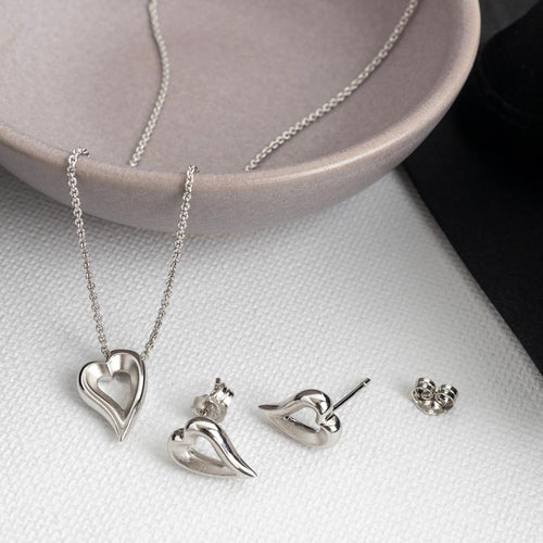 Kit Heath Desire Love Story Heart Necklace