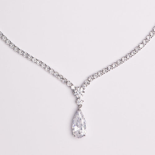Dolores Teardrops Crystal Bridal Necklace