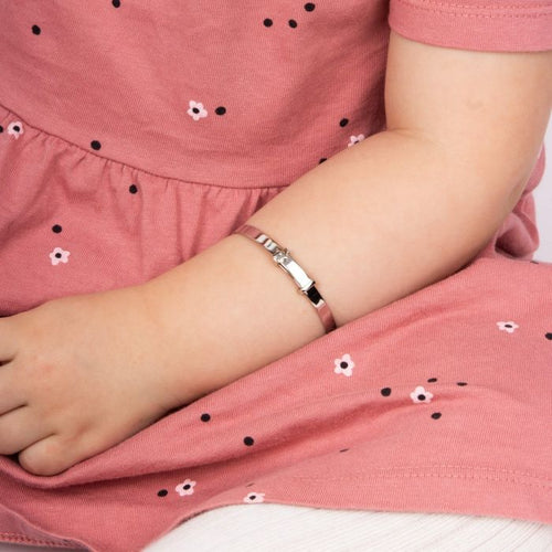 D for Diamond Star Expanding Bangle with Diamond